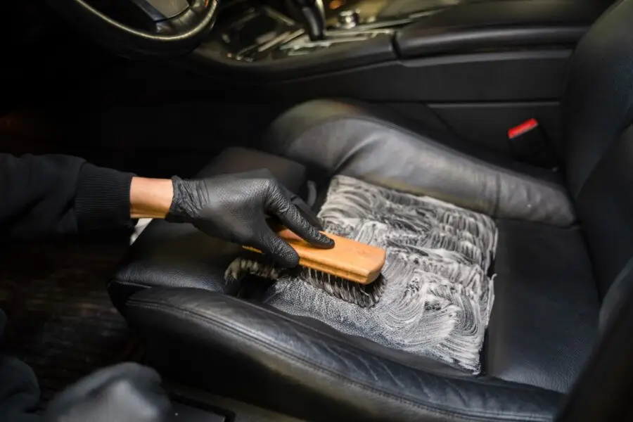 professional cleaning process for leather car seat 2023 11 27 05 05 14 utc e1720861019858